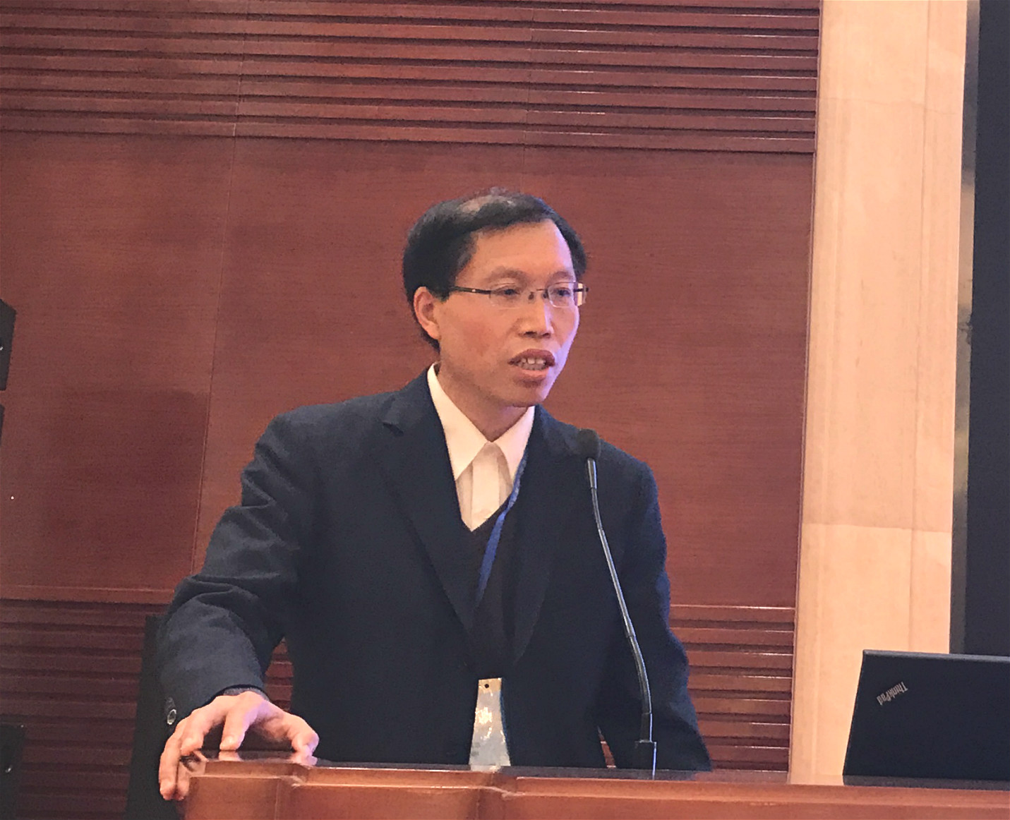 IMG_1367_meitu_2.jpg IMG_1367_meitu_2.jpg