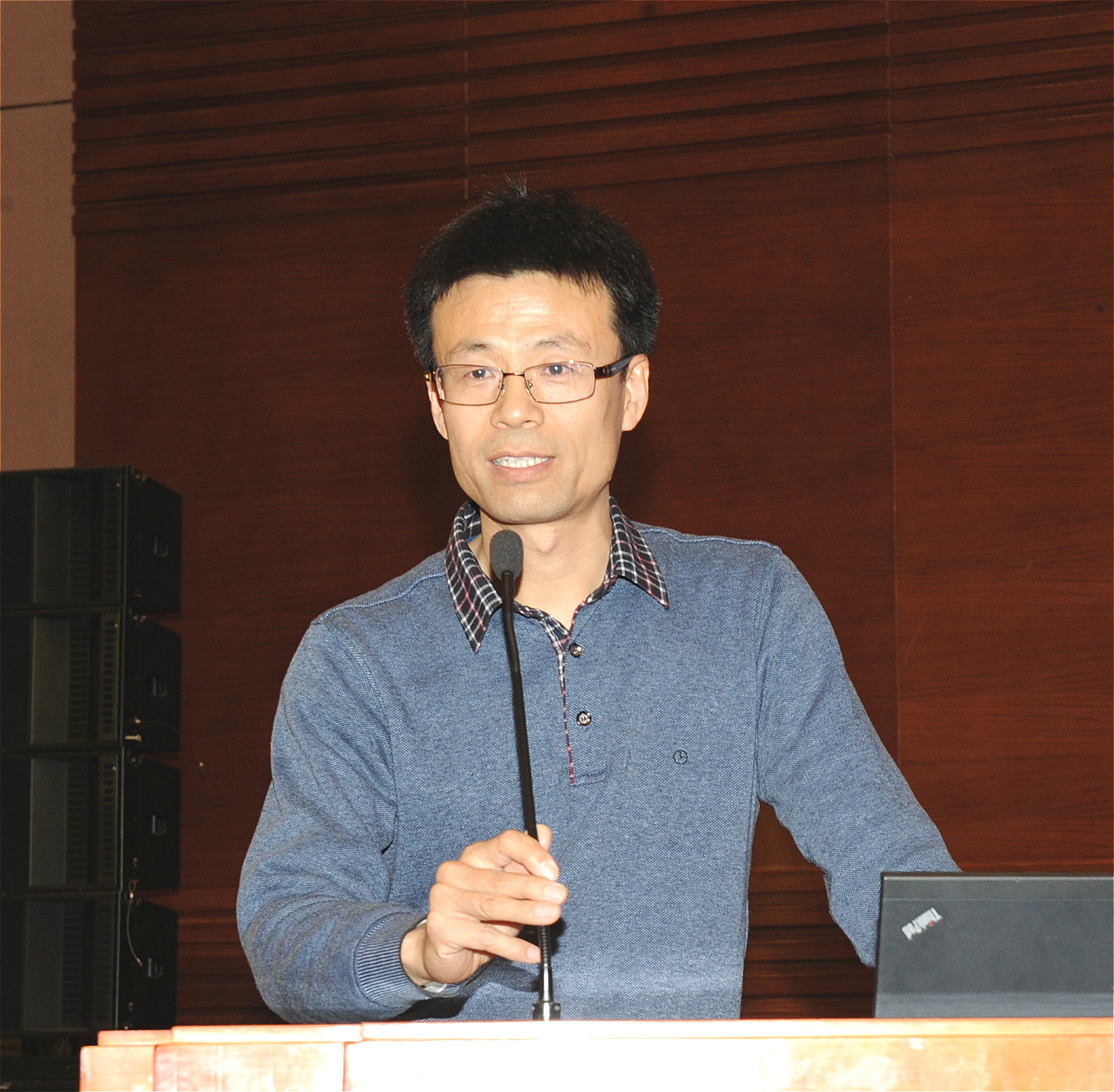 王志斌.jpg 王志斌.jpg