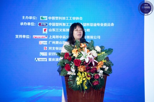牛小化_副本.jpg 牛小化_副本.jpg